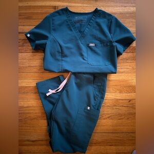 Figs Deep Teal Scrub Set